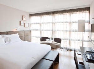 Hotel Reina Petronila | Romareda