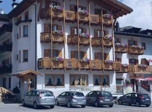 Hotel Sciatori Incl Lift Pass | Passo del Tonale