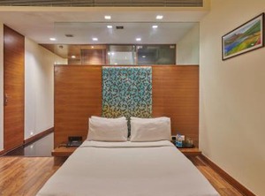 Hotel Estique | Central Pune