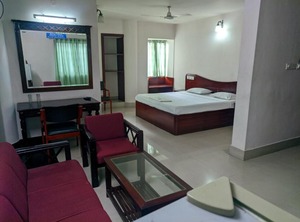 Hotel Sunnys | Aluva