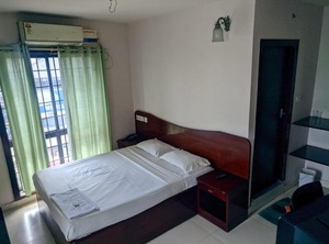 Hotel Sunnys | Aluva