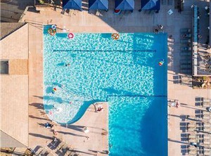 Villa At Bloomington Country Club | Bloomington