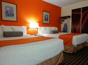 Howard Johnson | Tillsonburg