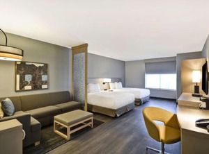 Hyatt Place Fresno | Raisin