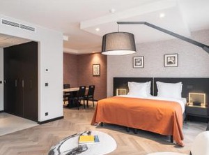 Hotel | Statiekwartier