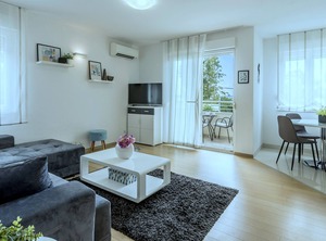 Iris Beach Apartments Kaštel Lukšić | Kastela