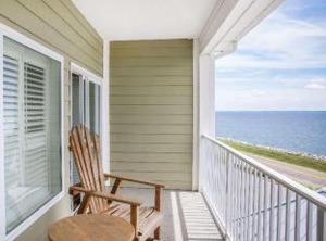 Island Inn Hotel | Piney Point