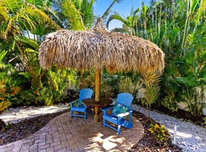 Island Time | Holmes Beach