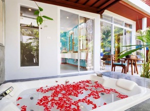 Jacuzzi Villa Khao Lak Jv | Khao Lak