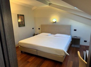 Jet Hotel | Caselle Torinese