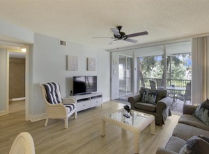 Jupiter Bay Beach Rental | Jupiter Bay