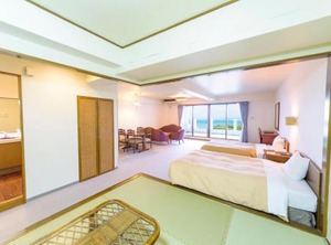Onna Marine Palace | Maeganeku