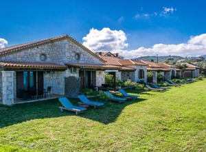 Kavos Psarou | Psarou