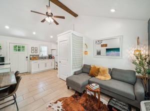 Carey Bay Cottage | Grove