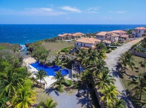 Keyhole Bay | Antoneys Cay