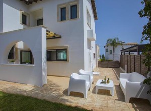 Konnos | Cape Greko