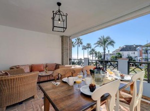 La Bahia | Bahia de Casares