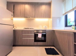 Br Laguna Park Townhome | Thep Kasattri