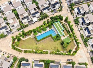 Br Laguna Park Townhome | Thep Kasattri