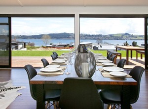 Acacia Bay Holiday | Rainbow Point
