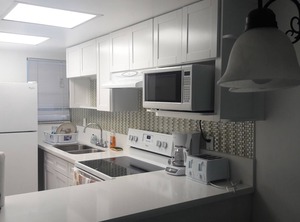 Lakeview Manor | Downtown