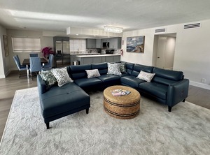 Oasis | Hendricks and Venice Isles