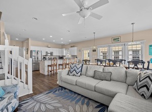 Shipwatch Villas North Topsail Beach | McCutcheon Field