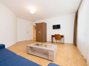 Linzerstrasse | Hutteldorf