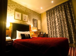 Croydon | Waddon