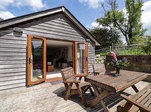 Farm Lodge | Battle
