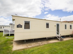 Berth Caravan At Naze Marine Essex Ref | Walton on the Naze