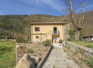 Accommodation Fivizzano | Arlia
