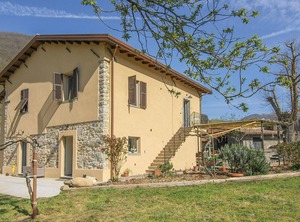 Accommodation Fivizzano | Arlia