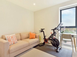 Parkng | West Hill