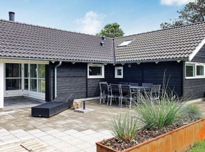 Holiday Humble | Ristinge