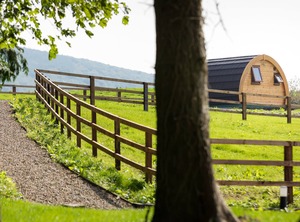 Pod County Clare | Broadford