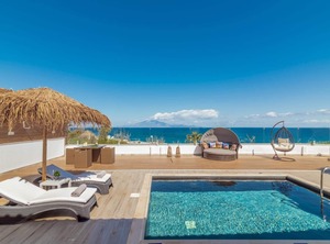 Villa Cavo Mare Jacuzzi | Neromilos