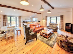 Accommodation Newbridge Nr Yarmouth | Ningwood