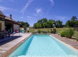 Gîte Rampieux Pièces Personnes | Rampieux