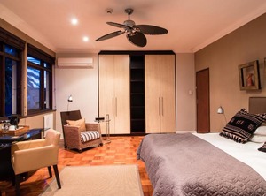 Manor | Pollok Beach