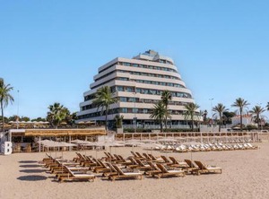 Sitges Terramar | Passeig Maritim