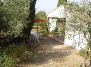 Villa Vergèze Garden Terrace Barbecue | Vergeze