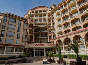 Menada Atrium Sea | Elenite