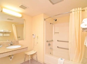 Princeton Manor Inn | Monmouth Junction
