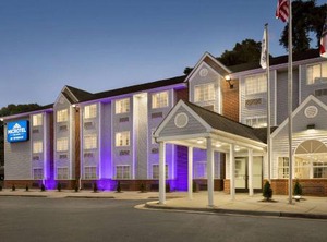 Microtel Inn | Southeast Raleigh