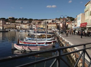 Mistral | Cassis