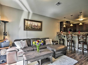 Vancouver Townhome St | Hough