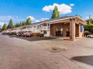 Motel | Vancouver