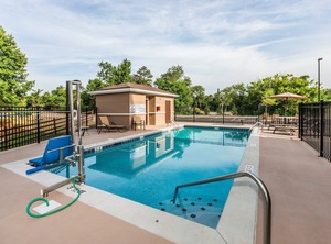 Turkey Creek Shopping District Business | Farragut