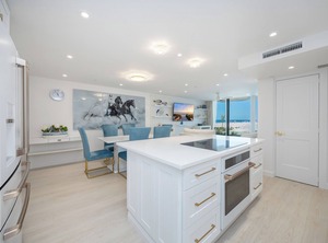 Hilton Naples | Moorings